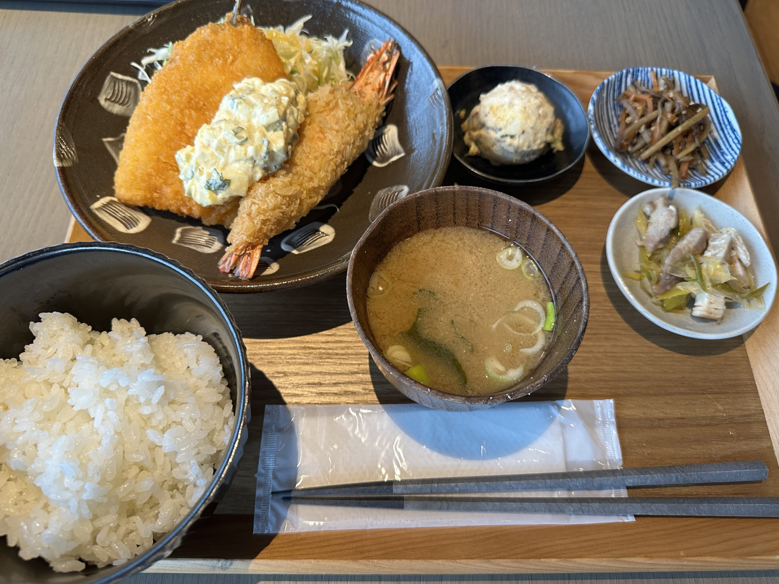 雪峰食堂のアジフライが美味しすぎた