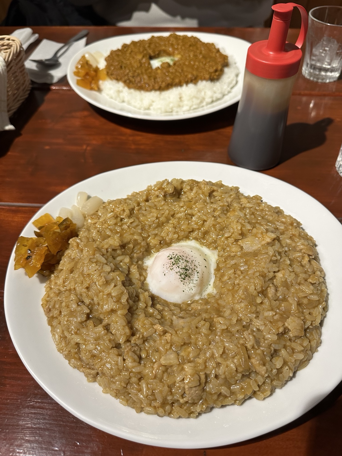サ飯｜サウナの後は、近くのカレー屋でキーマカレー